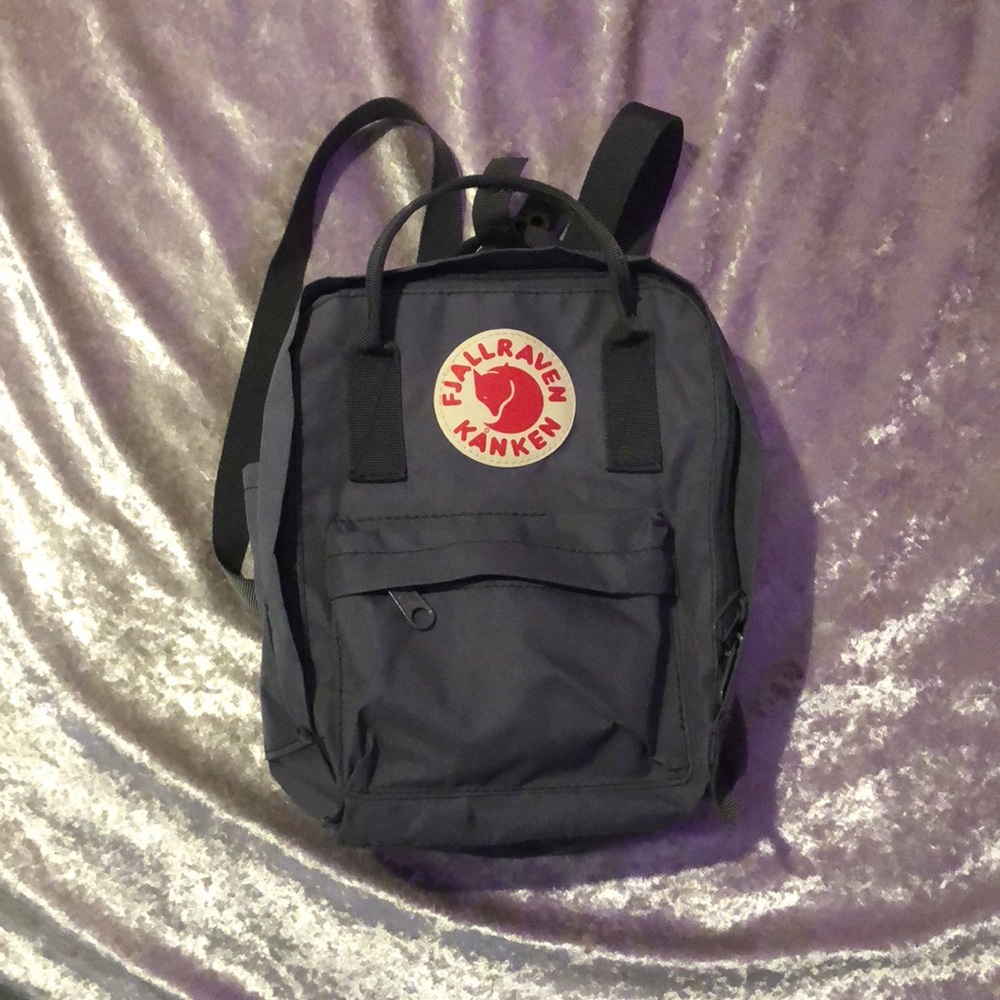 Mini Fjallraven Kanken Backpack